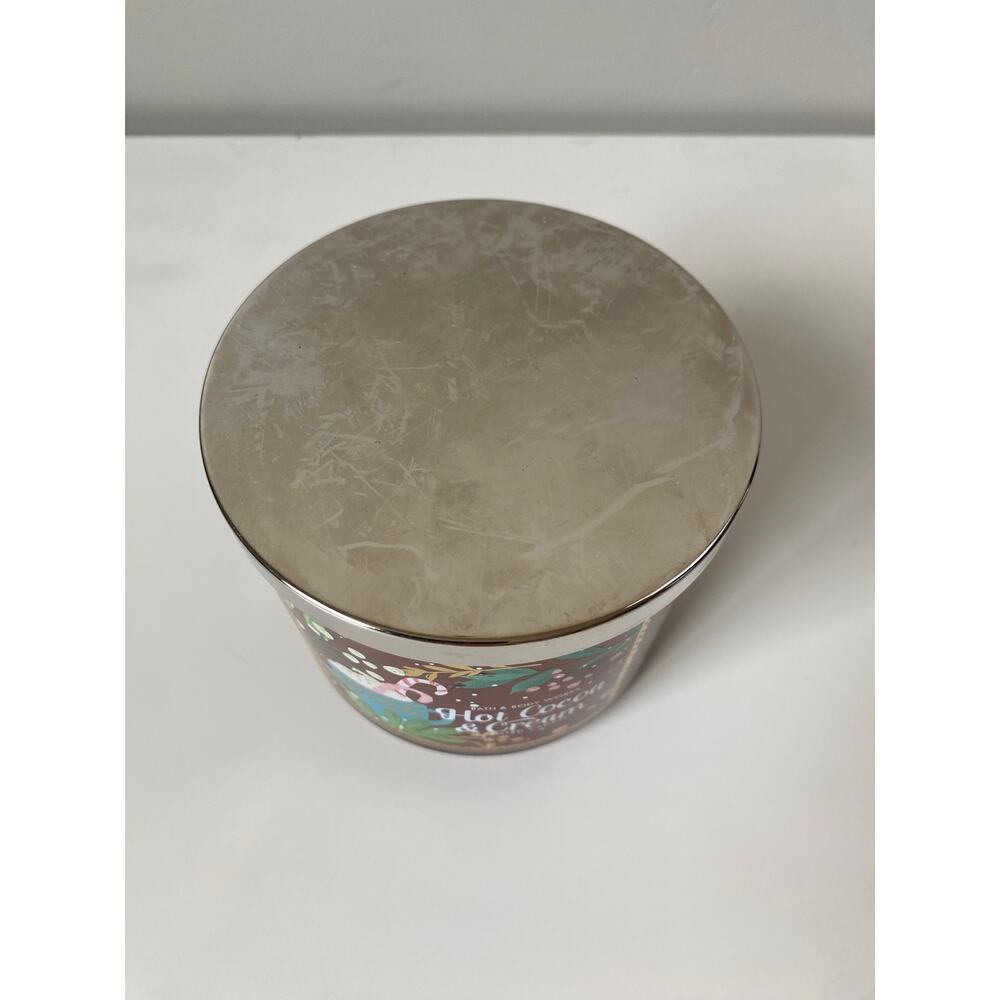 Bath and Body Works Hot Cocoa & Cream Large Scented 3 Wick Candle- 14.5oz - Picture 2 of 4